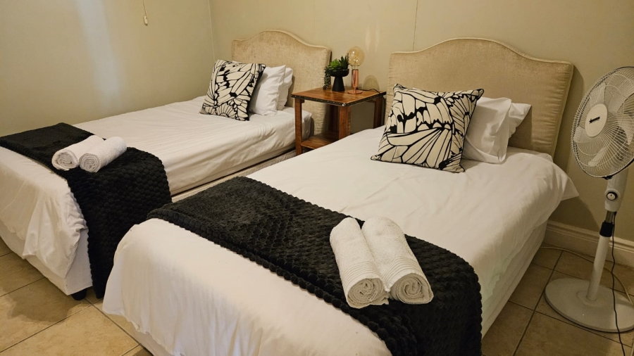 To Let 2 Bedroom Property for Rent in De Waterkant Western Cape